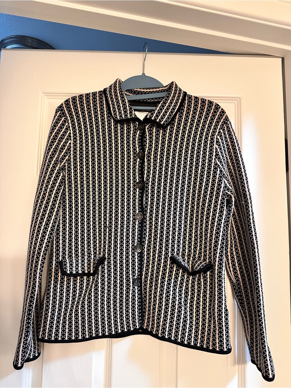 Jones New York Black & Cream Women's Button-Front Cardigan Jacket Sweater